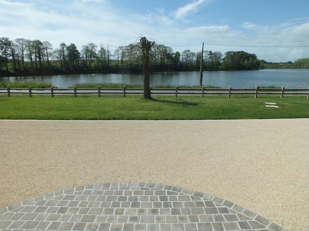 Chambre D'Hotes - La Rigaudiere Le Theil-de-Bretagne ภายนอก รูปภาพ
